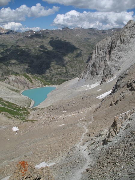 passage en escalade au niveau des premiers rochers