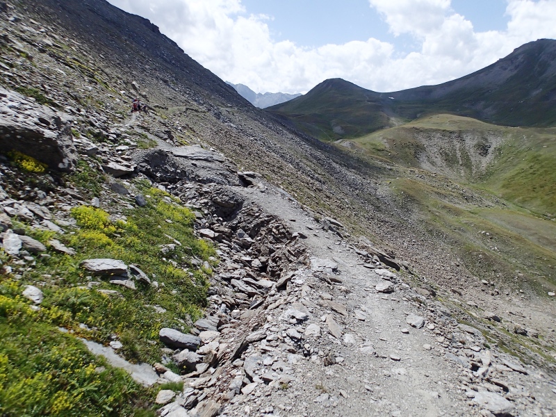 Vu dans l'autre sens avec le col de Sollières au fond au centre.