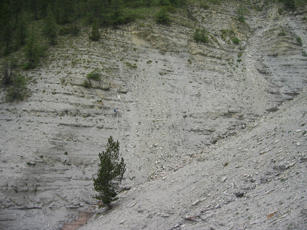 Passage impressionnant du cirque de Courradour