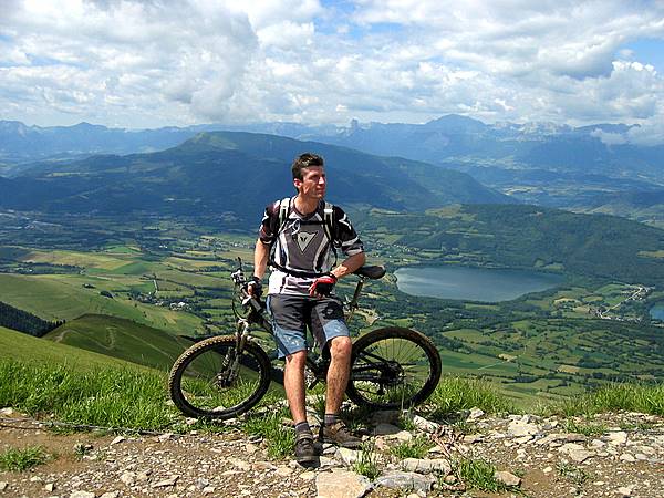 #4 Sommet : Ouf, sommet du col du parché, on peut admirer ;-) Sommet : Ouf, sommet du col du parché, on peut admirer ;-)