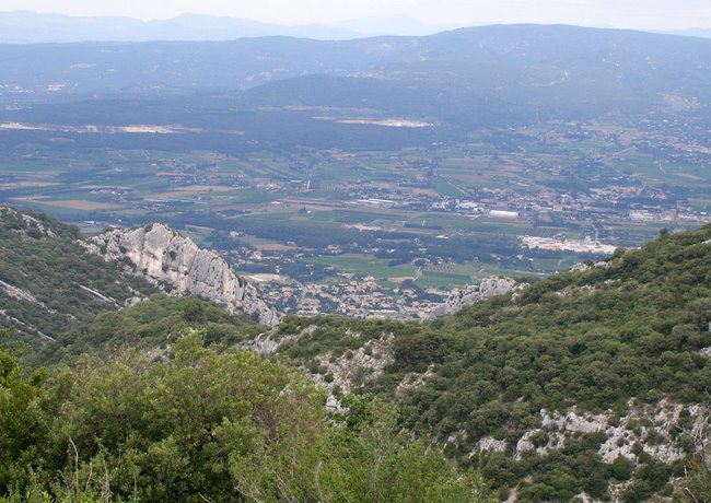 Vue du sommet des Fourcats : Photo prise avant la descente par les vallons de la Sapine et du Colombier