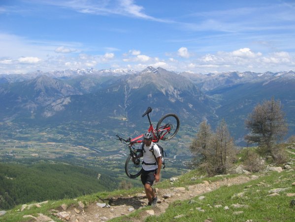 #3 Mont Guillaume : Un peu de portage pour finir l Mont Guillaume : Un peu de portage pour finir l'ascension
