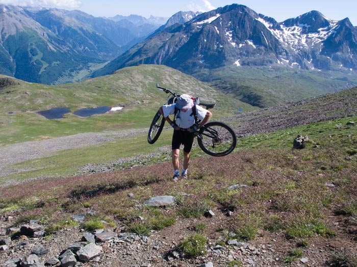 Grand Galbert : Après les prises de tête VTTouriennes, application sur le terrain !!!
Plutôt concluant.