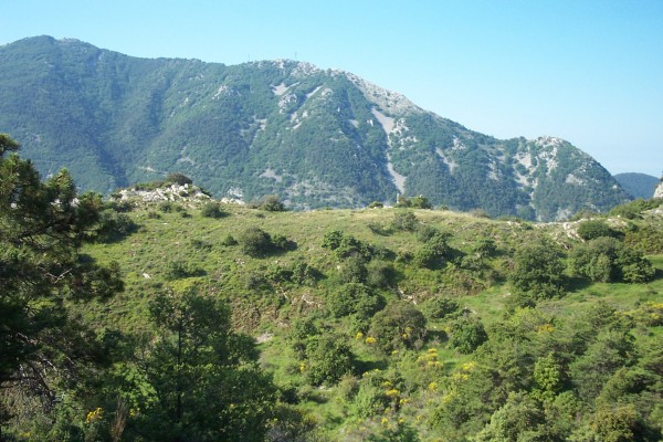 #7 Castel d Castel d'Ongrand : Voici le Castel d'Ongrand (Ruine). La vue sur la vallée du sommet est superbe !
