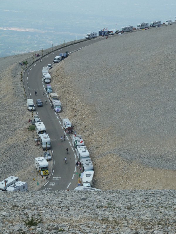 #14 Vue depuis la crête : ils sont là depuis combien de temps ?! Vue depuis la crête : ils sont là depuis combien de temps ?!