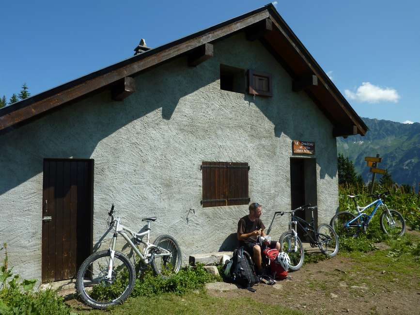 Cabane du Chazeau : petite pause au soleil