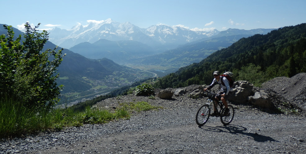 Montée sur Doran : Et la vue panoramique sur la vallée de Sallanches