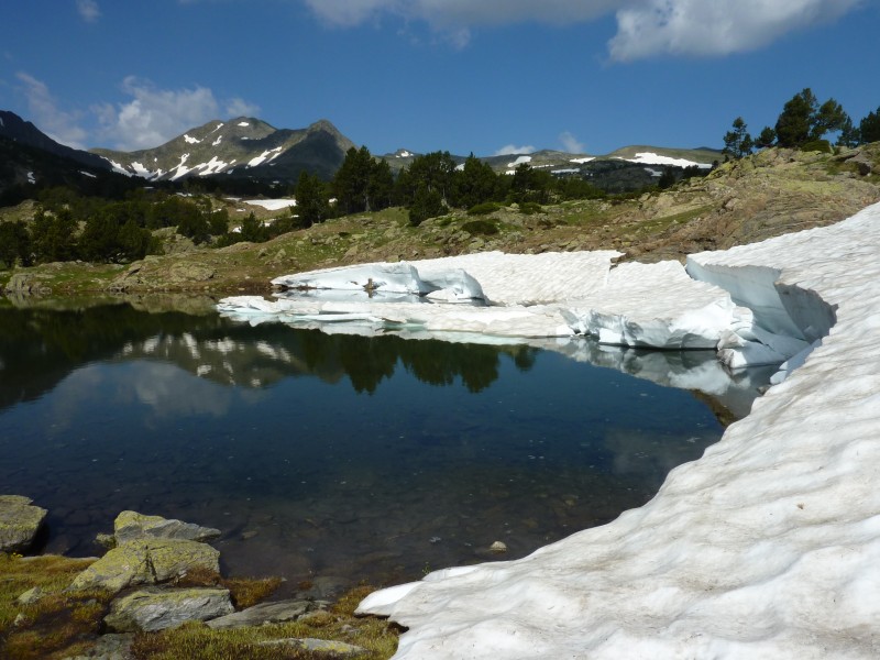 #2 Etand de Camporells : La neige fond lentement Etand de Camporells : La neige fond lentement