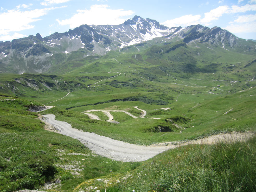 Remontée col de la Sauce : La piste de montée parfaite