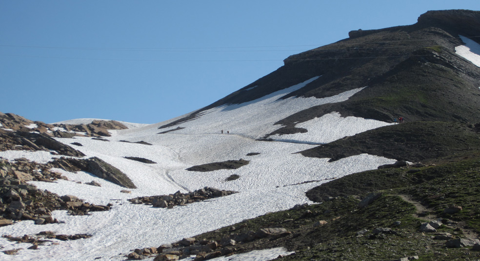 Col des Fours : On ne parle plus de névé là, mais d'enneigement !