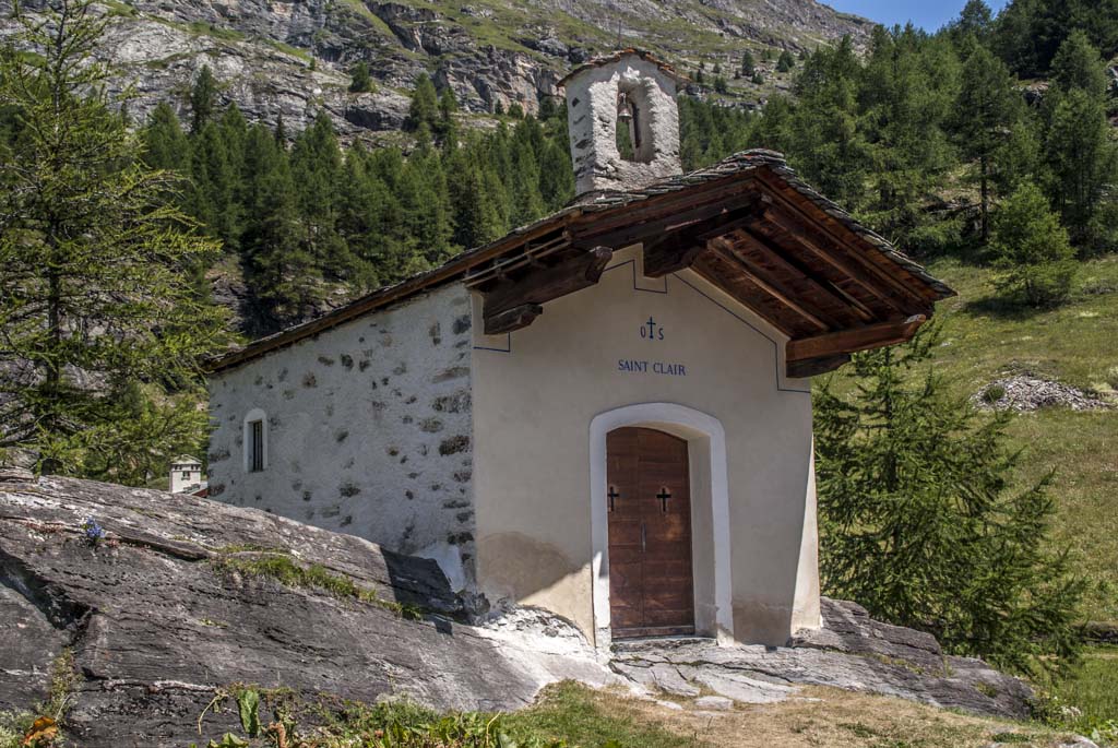 Le Monal : et sa jolie petite chapelle