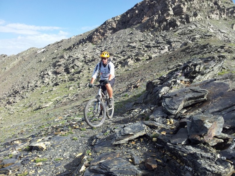 #11 Col des Sarrasins : Pierre en finit du 1er col de la journée Col des Sarrasins : Pierre en finit du 1er col de la journée