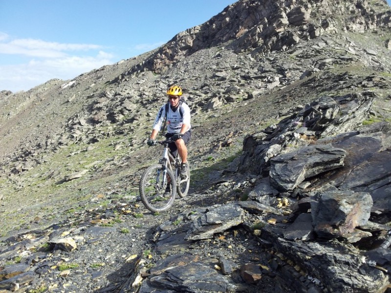 Col des Sarrasins : Pierre en finit du 1er col de la journée