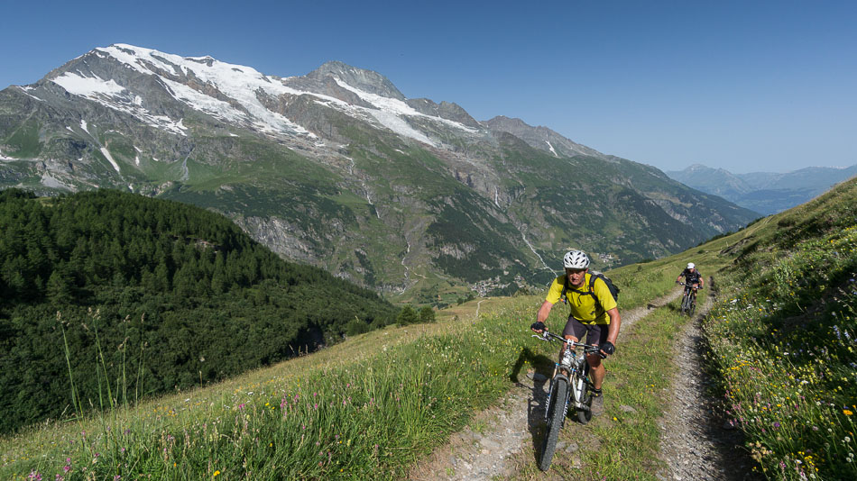 Raide piste du Nant-Cruet : on tire tous la langue