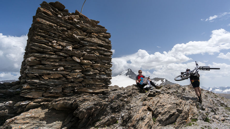 Summit : petit cairn sommital