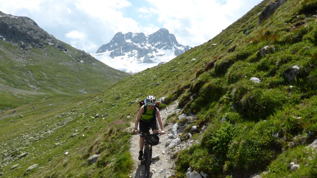 #3 Tour des Grisons J1 : Balcon montant vers Sertigpass Tour des Grisons J1 : Balcon montant vers Sertigpass