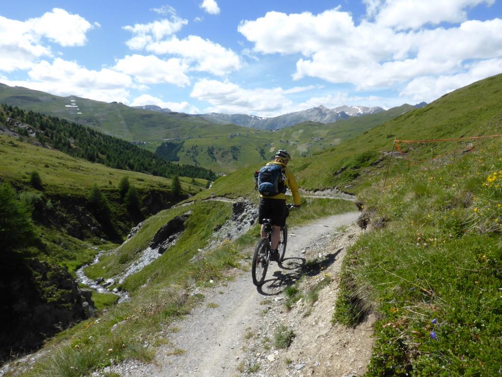 Tour des Grisons J5 : Val Trela : début de la belle descente T2