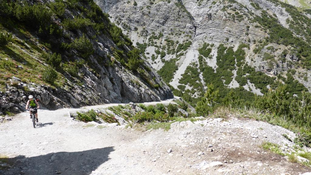 Tour des Grisons J5 : Remontée raide vers le Val Trela