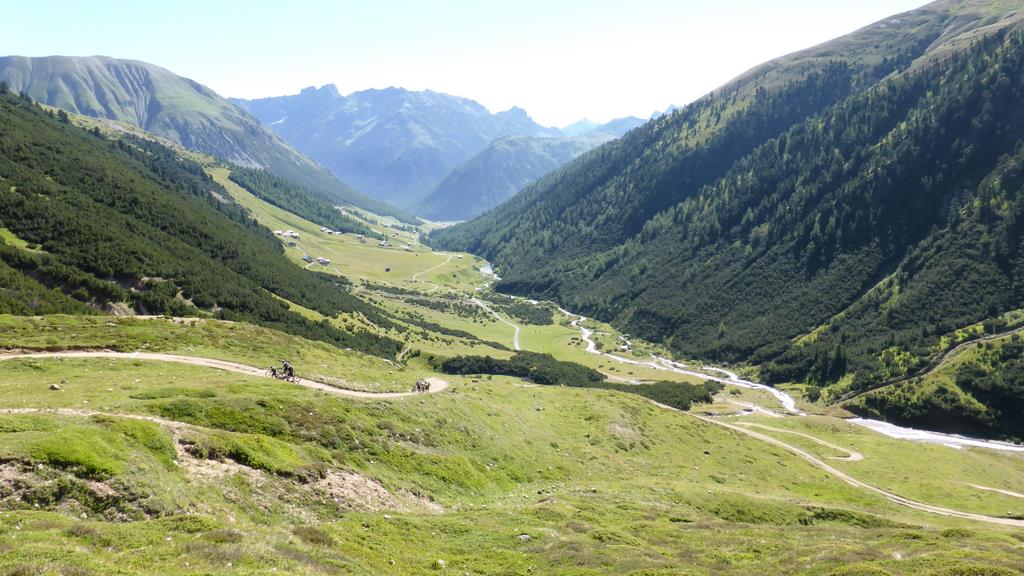 #2 Tour des Grisons J6 : Raide montée ! Tour des Grisons J6 : Raide montée !