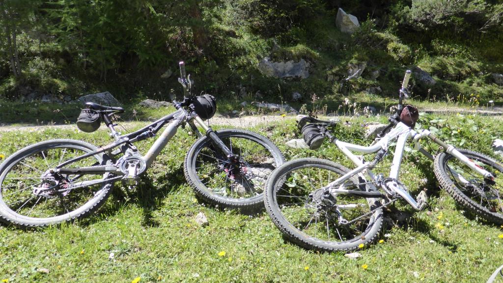 #9 Tour des Grisons J6 : Les vélos ne vont plus supporter leur appendices BUL très longtemps Tour des Grisons J6 : Les vélos ne vont plus supporter leur appendices BUL très longtemps