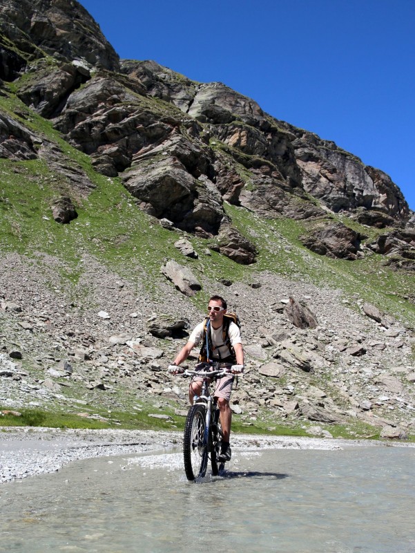 Superbe passage dans la trav : avant de montée au lac noir ! A partir de là les yeux reste écarquillés tout le temps devant le paysage