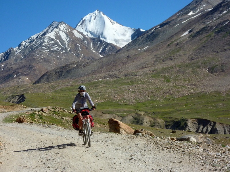 Padum-Rangdum : Descente du Pensi La vers Rangdum.