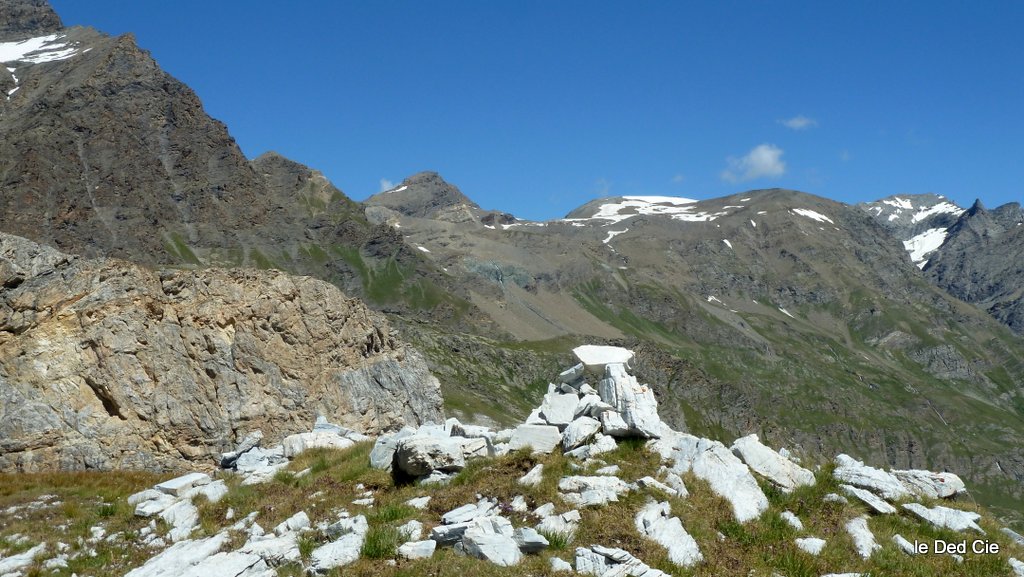 passage lointain : Col de Bassac depuis le Truc de Tsanteleina