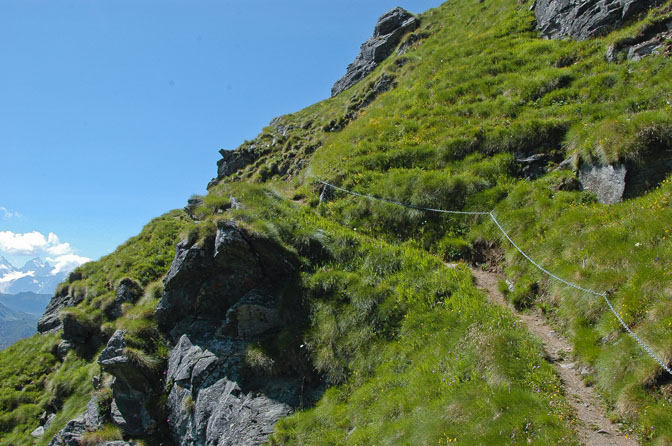 Val de Bagnes : début de la descente depuis le col du bec d'aigle
