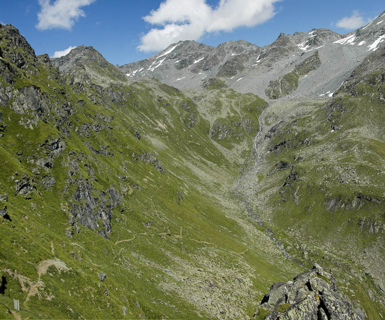 Val de Bagnes : vallon du Dâ au pied de Rosablanche