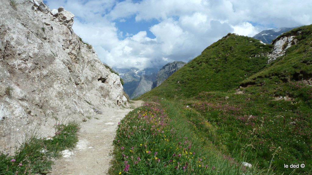 le Grand Béchu : l'itinéraire du Grand Béchu est magique par ses mélanges de couleurs et d'atmosphères