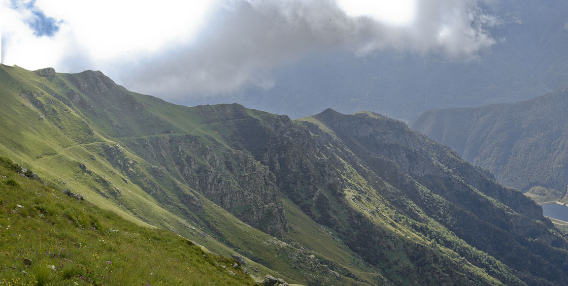 Val Clarea : La ligne de crête descendant de la Punta Mulatera