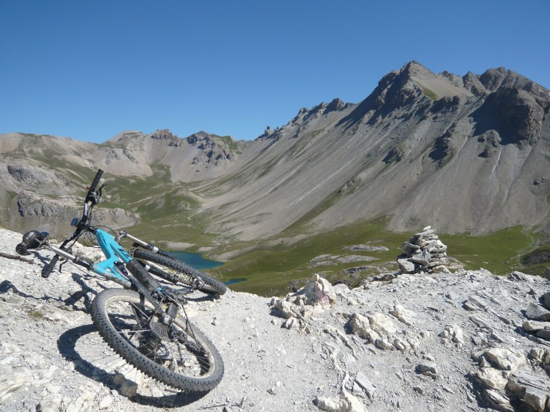 Collet du Peyron : lacs Escur et Pic du Haut Mouriare