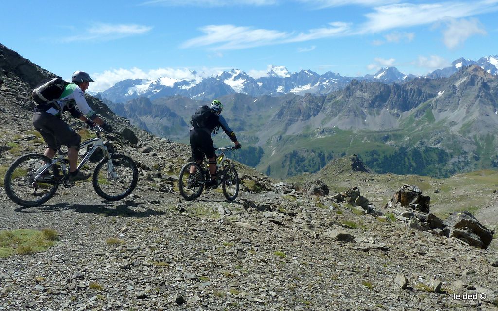 Grand beau et soleil : Nettement mieux comme ça, je vous l'assure, pour ce qui nous attend :)