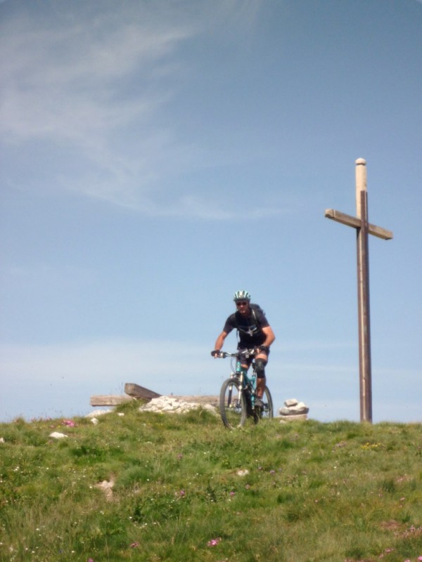 Le sommet : départ de la descente