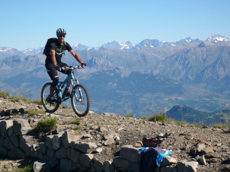#2 Dormillouse : avec le massif des Ecrins derrière Dormillouse : avec le massif des Ecrins derrière