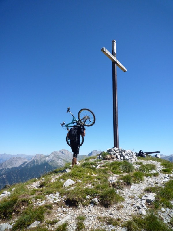 #24 Pic de Bernardez : impossible de rater le sommet ! Pic de Bernardez : impossible de rater le sommet !