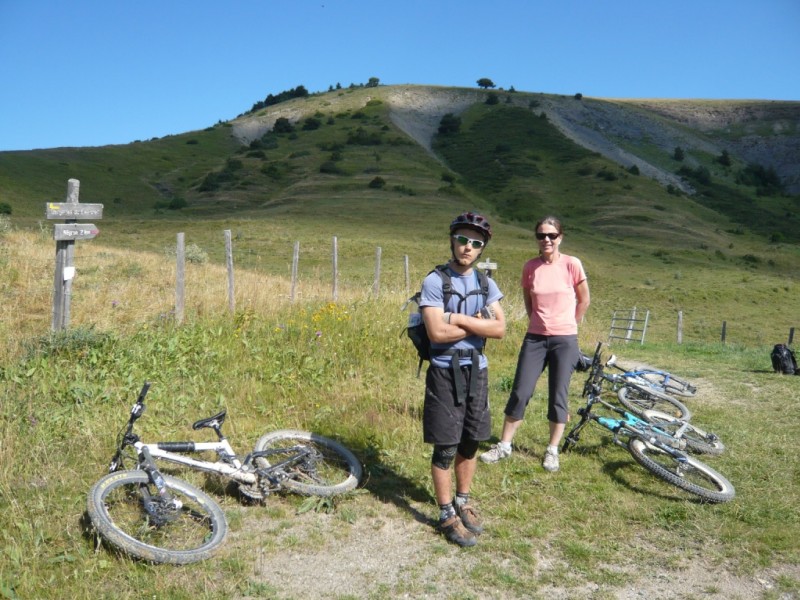 #7 Lauzerot : avec Christine, nous avions pris le sentier (extra) qui démarre au poteau Lauzerot : avec Christine, nous avions pris le sentier (extra) qui démarre au poteau