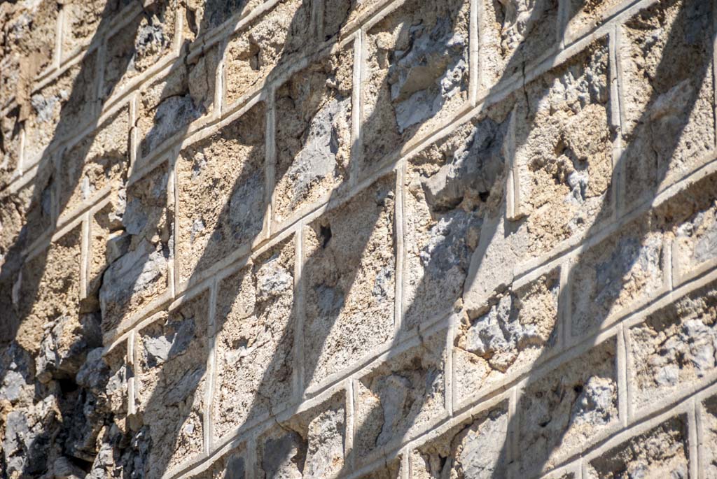 #3 Poste frontière des Acles : pas très loin de s Poste frontière des Acles : pas très loin de s'écrouler...