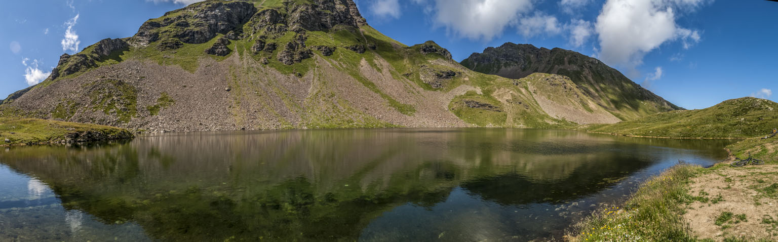 Lac Fallère : au pied du sommet eponyme