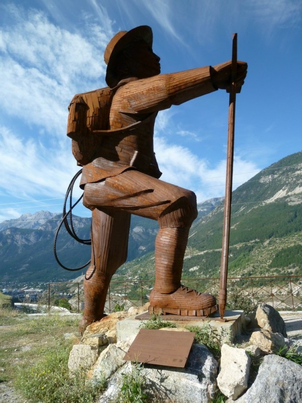 #1 à la conquête de l à la conquête de l'inutile : notre boucle ayant l'inconvénient d'emprunter la nationale, autant en profiter pour dire bonjour à Edward