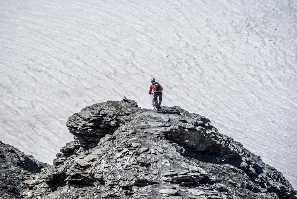 #34 Geux : va pas tomber dans une crevasse, hein? Geux : va pas tomber dans une crevasse, hein?