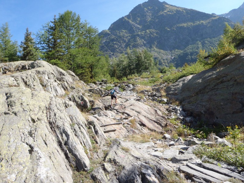 Rochers des Mottets. : Cour passage NR, mais à faire pour le paysage.