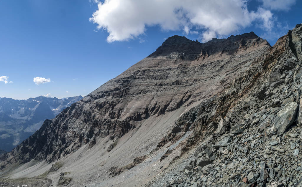 Pointe Blanche de la Grivola : Omniprésente dans ce topo