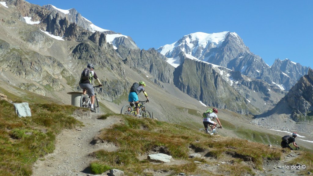 #105 Mont Blanc de Courmayeur : 6 jours comme ça, ça vous ruine la rétine :) Mont Blanc de Courmayeur : 6 jours comme ça, ça vous ruine la rétine :)