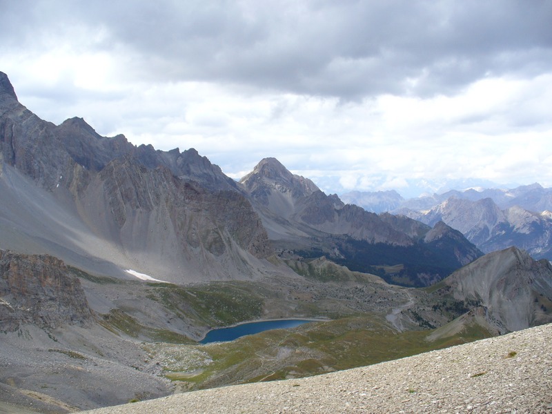 Sentier Montée : Le Lac encore ...