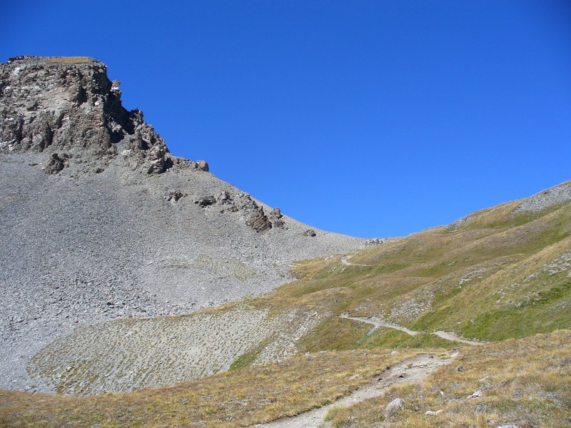 Sentier Montée : Col des Estronques en Vue