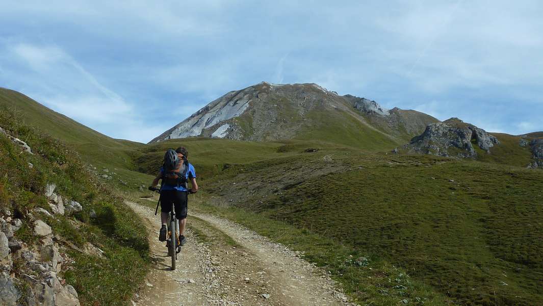 Petit Mont Blanc : le sommet est en vue