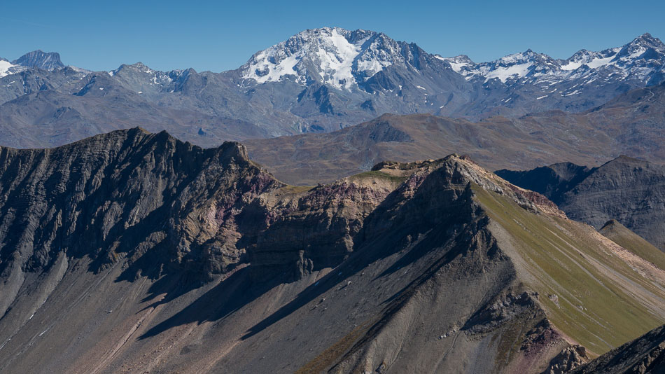 Col do Bonnet du Prêtre : et Aiguilles de la Grande Moendaz