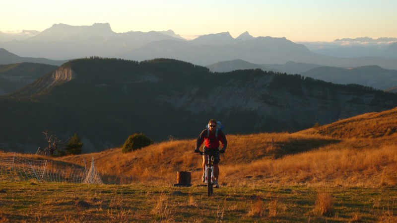 Arrivée au bivouac, 1800 m d'alt.