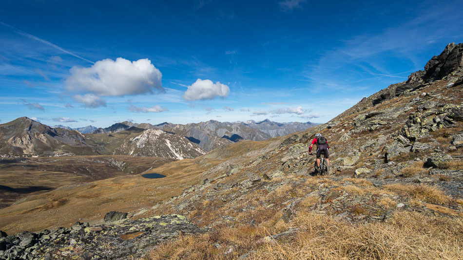 diection lac de la Montagnette : Pano 4*, Du Pelvoux à la Lauzière